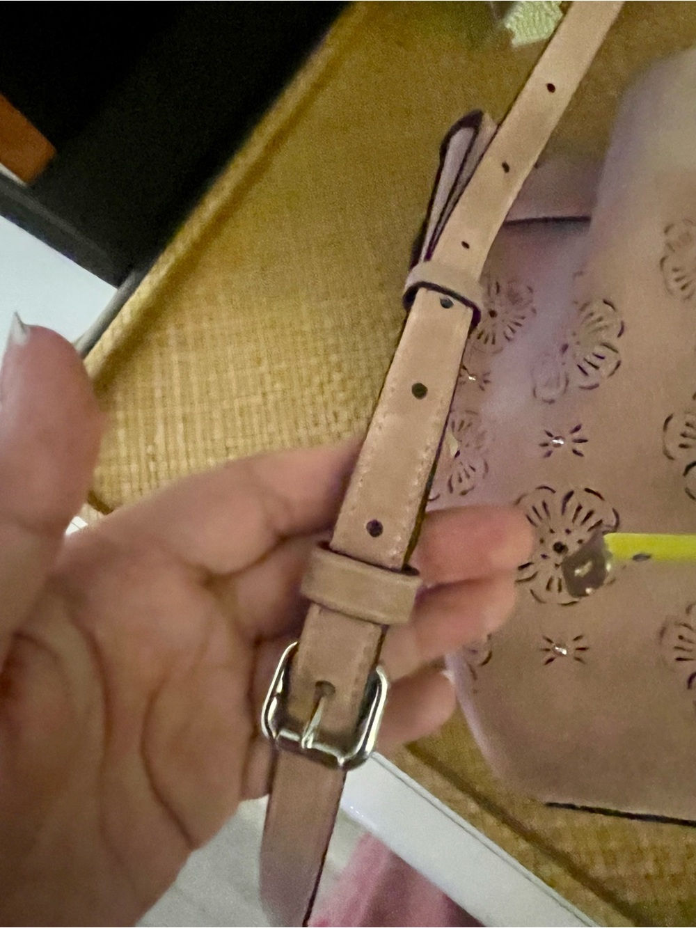COACH L1792-25193 suede Bucket Bag with Cut Out Tea Rose in blush pink - Picture 3 of 12